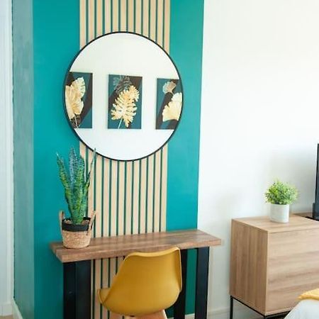 Appartement Proche Gare Routiere Fougères 外观 照片